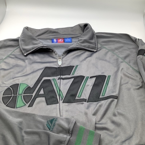 Utah Jazz NBA Majestic Long Sleeve Jacket Mens Grey SIze XLT‎
